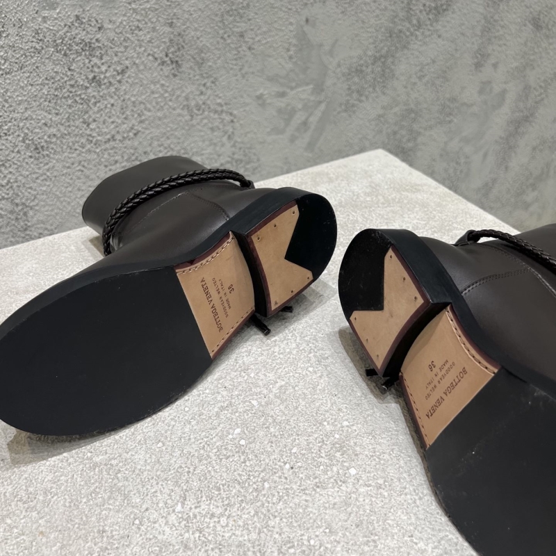 b0tt*ga Ven*ta boots